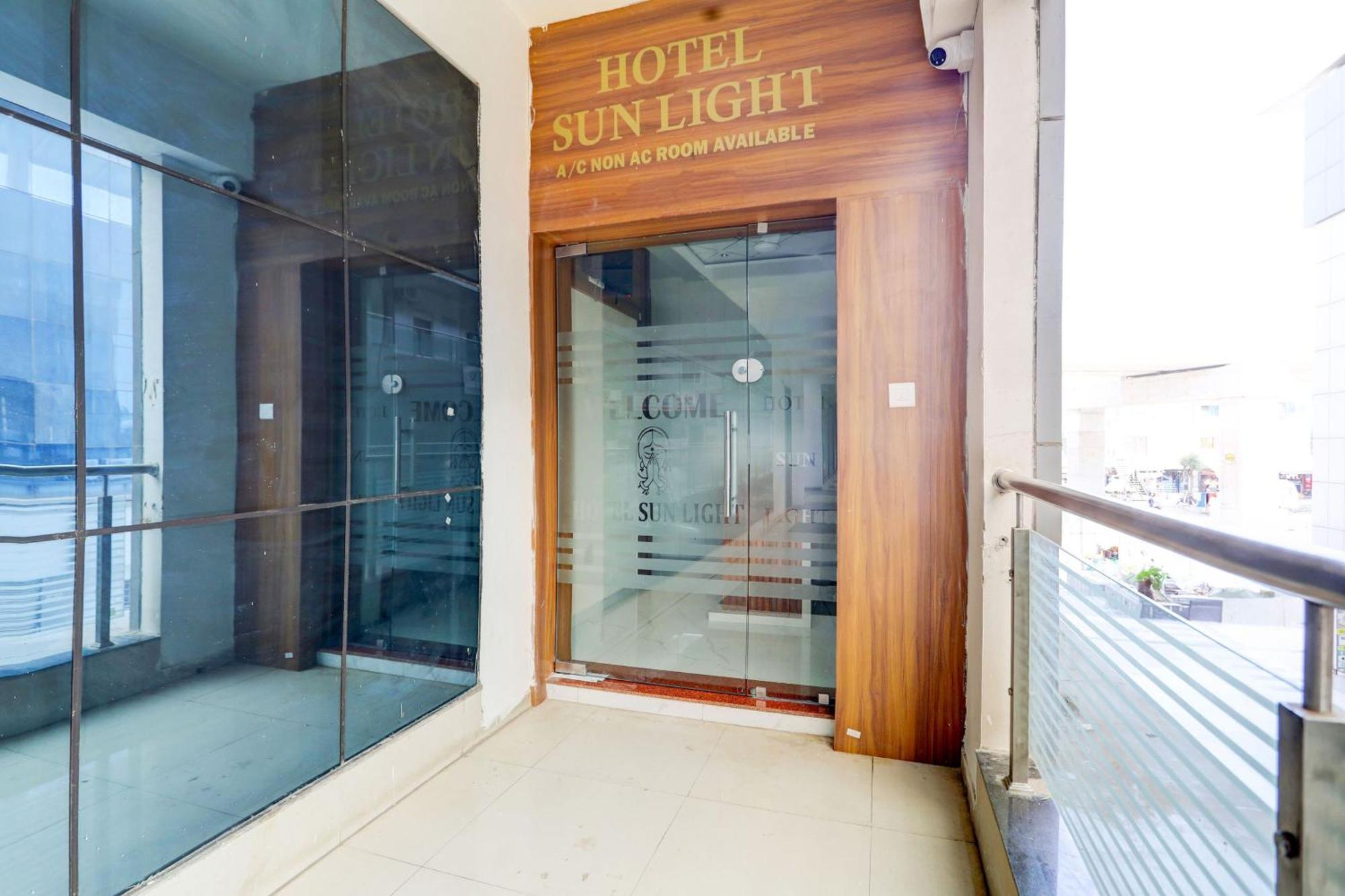 Hotel O Sun Light Ahmedabad Bagian luar foto