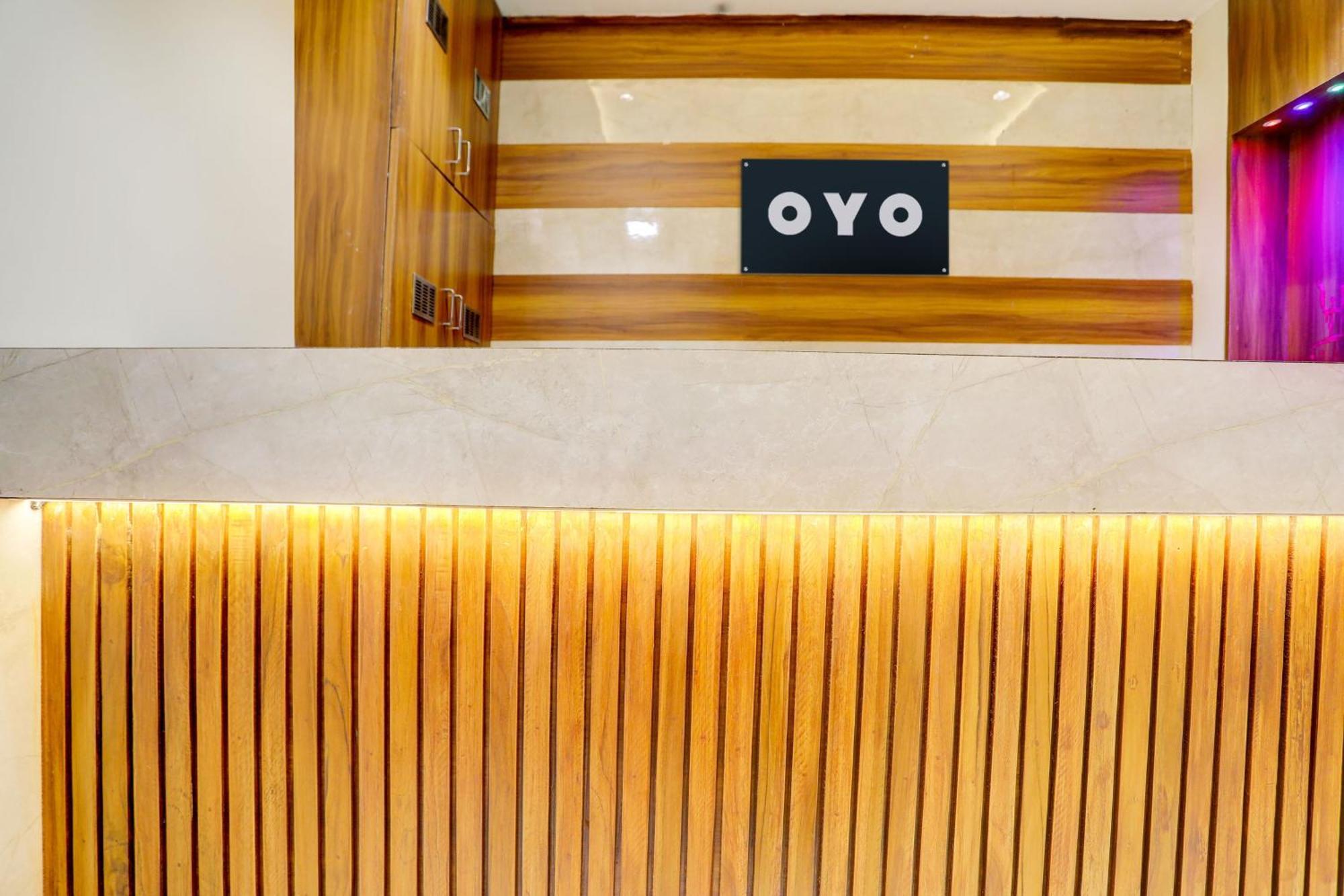 Hotel O Sun Light Ahmedabad Bagian luar foto