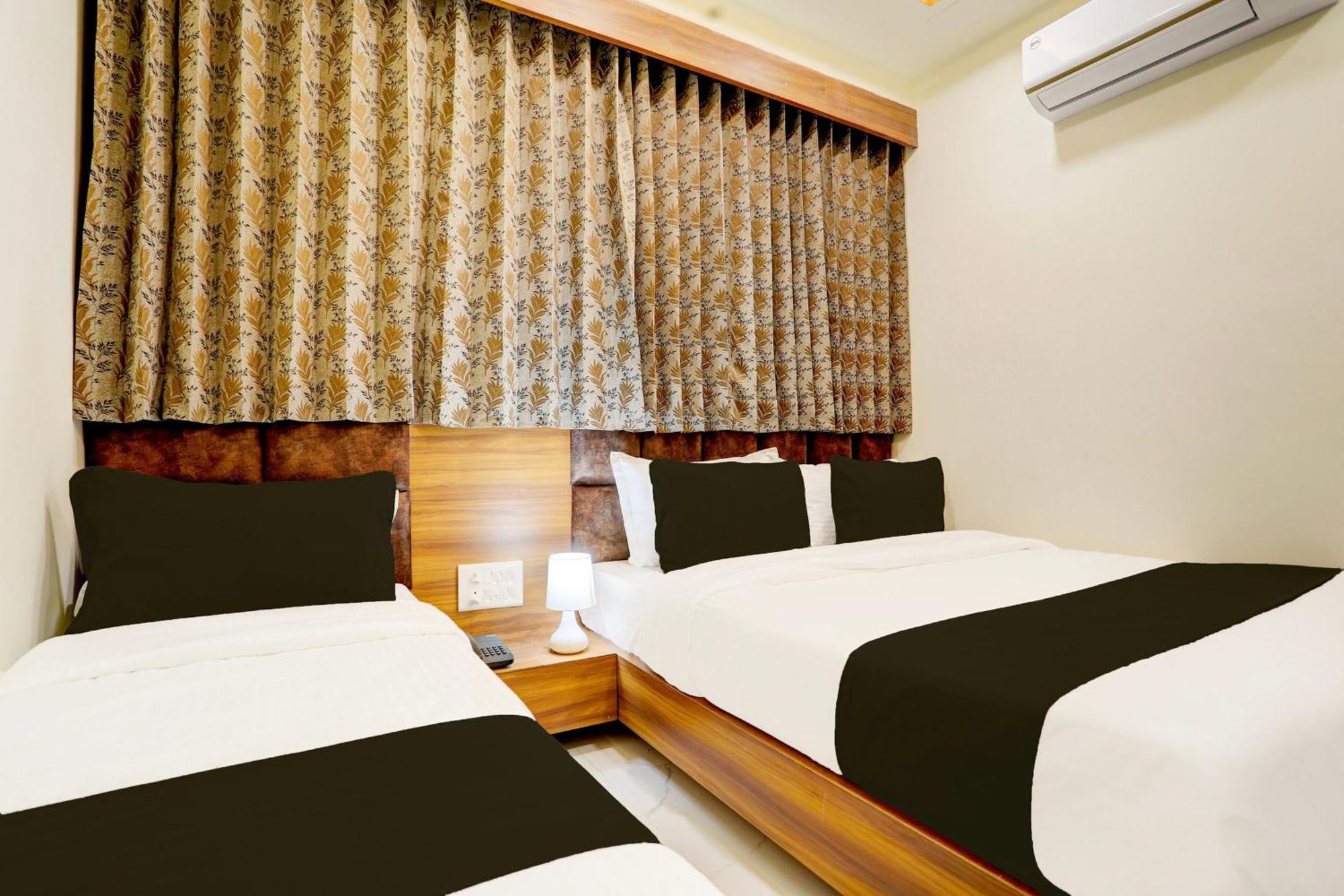 Hotel O Sun Light Ahmedabad Bagian luar foto